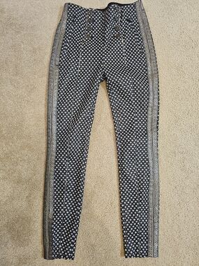 In Earnest High-Waist Navy Patterned Women’s Pant with Side Trim Size 4